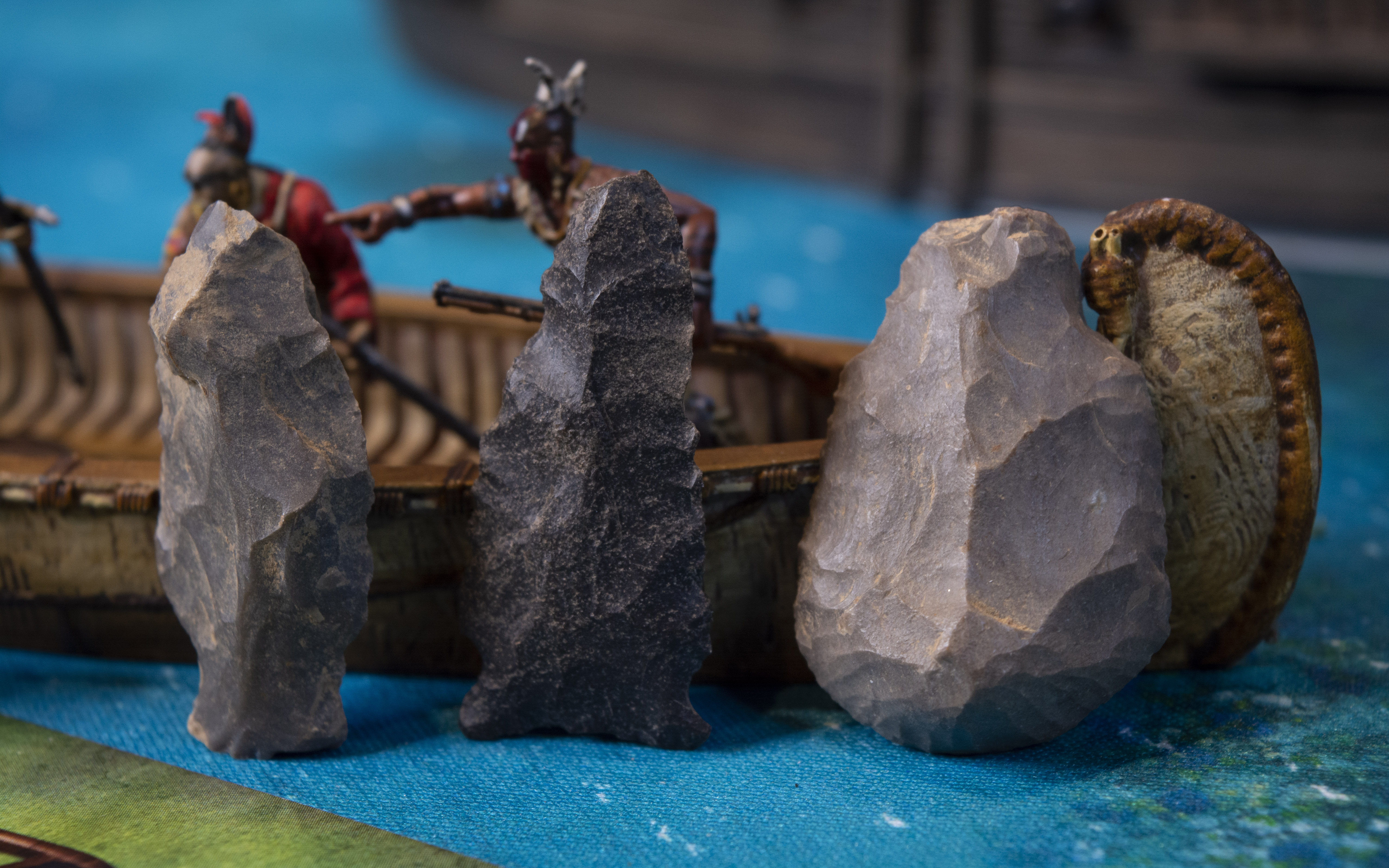 Fortune Tokens - 3 Arrowhead Artifacts - Image 2