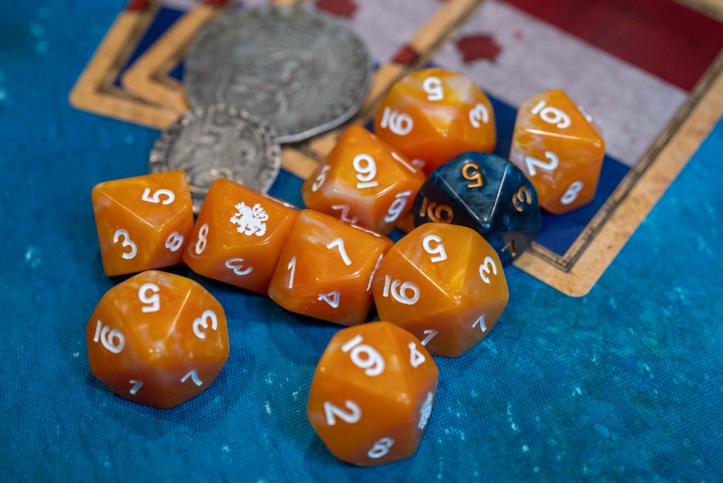 Dutch dice from Baron of Dice, fortune coins and cards for Blood & Plunder