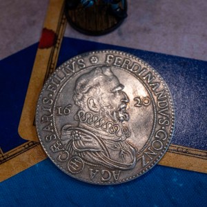 Fortune Token - 1620 Dutch Thaler Coin