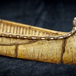 Blood & plunder birchbark canoe details