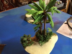 Palm tree made with printed paper, wire and wood glue by Johnathan Boen Palm tree made with printed paper, wire and wood glue by Johnathan Boen